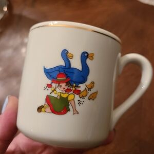 Leart Mugs and Plates, Child's, Vintage